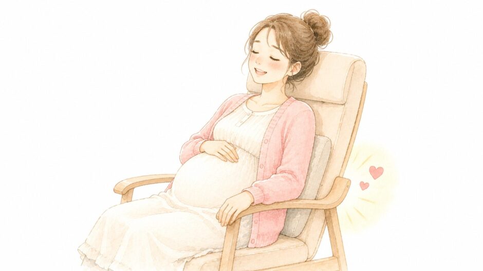 腰サポートのある椅子でゆったりくつろぐ妊婦さんのイラスト